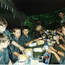 13.2002.07.12-27 - Momoty - Na stołówce, Czarna Jedynka (2002)