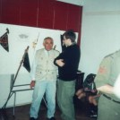 1.Przed kominkiem na święcie Czarnej Jedynki (29 września 2001)