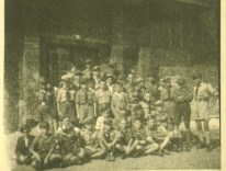 1946 - Baszowice - Kurs Drużynowych - Obóz, podwórko dworskie
