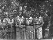 Odwiedziny Druhen z Hufca Żeńskiego Polanica 1947